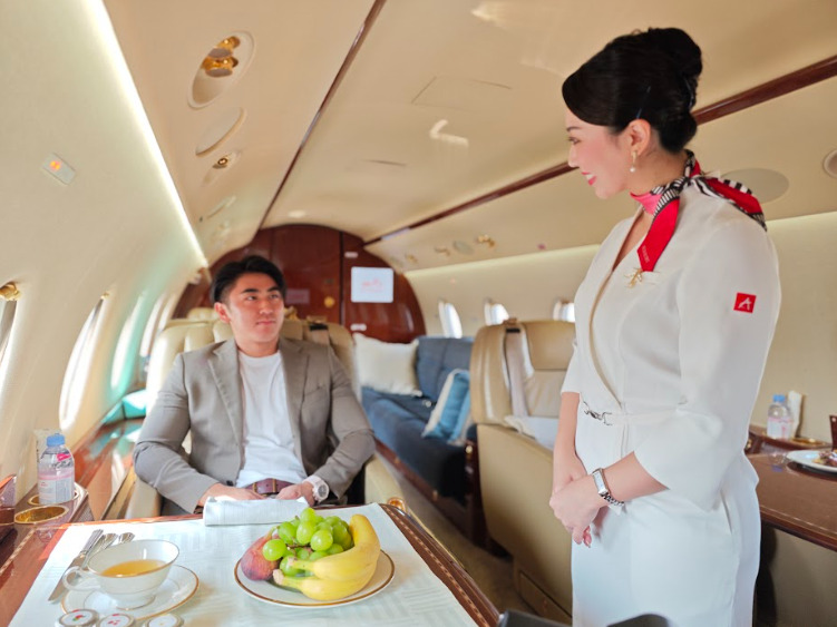 Benefits of using a private jet for international flights