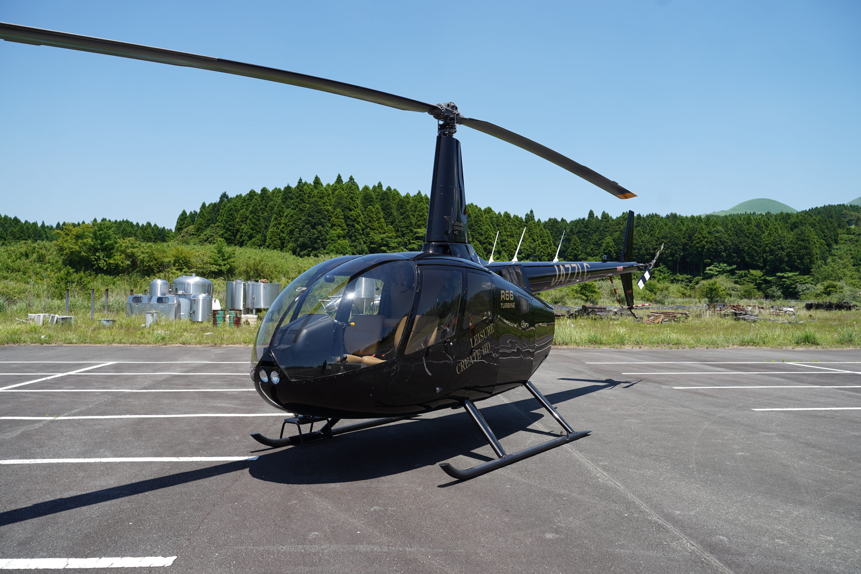 Robinson R66